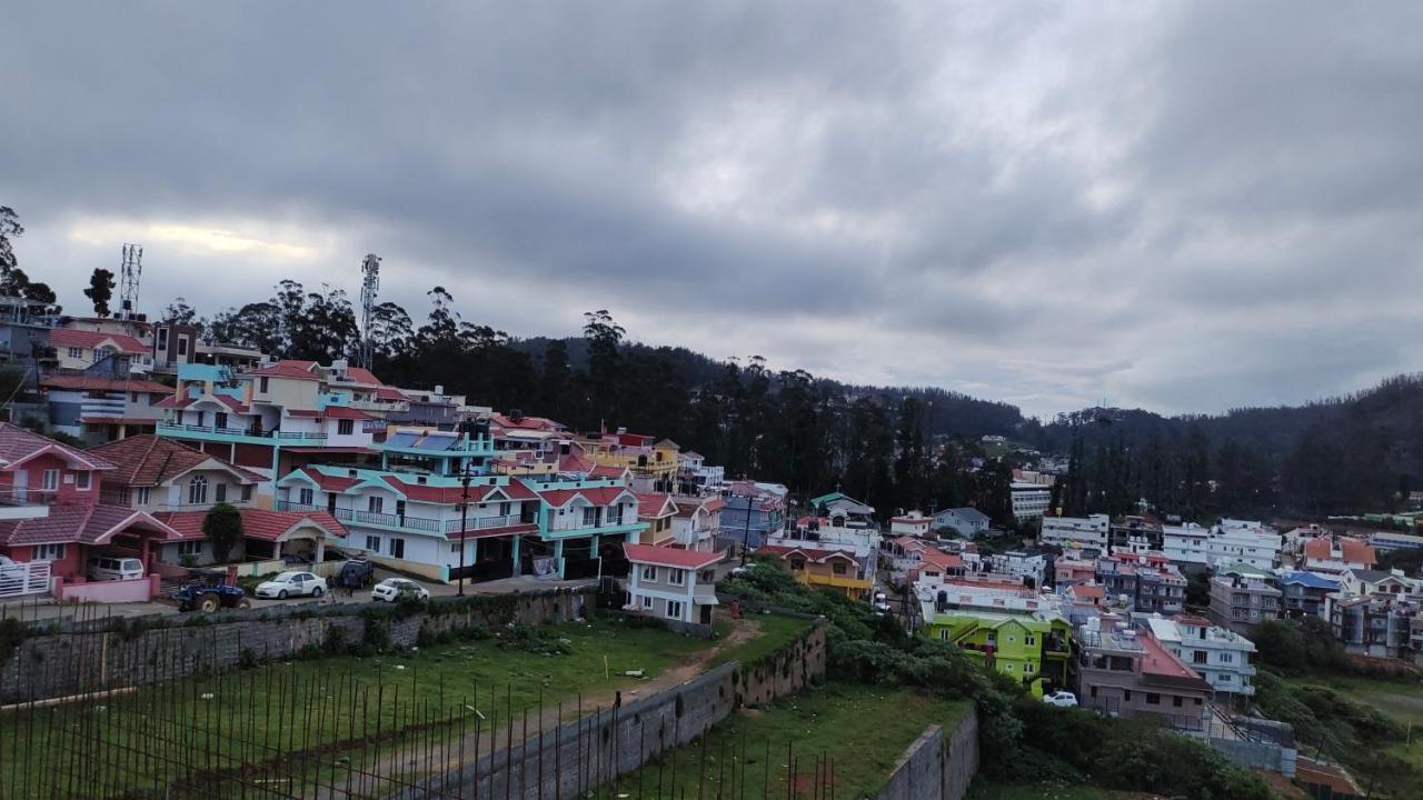 Royal Serene Villas Ooty Esterno foto
