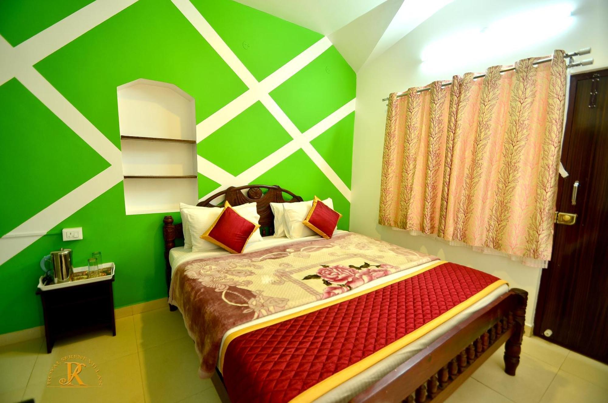 Royal Serene Villas Ooty Esterno foto