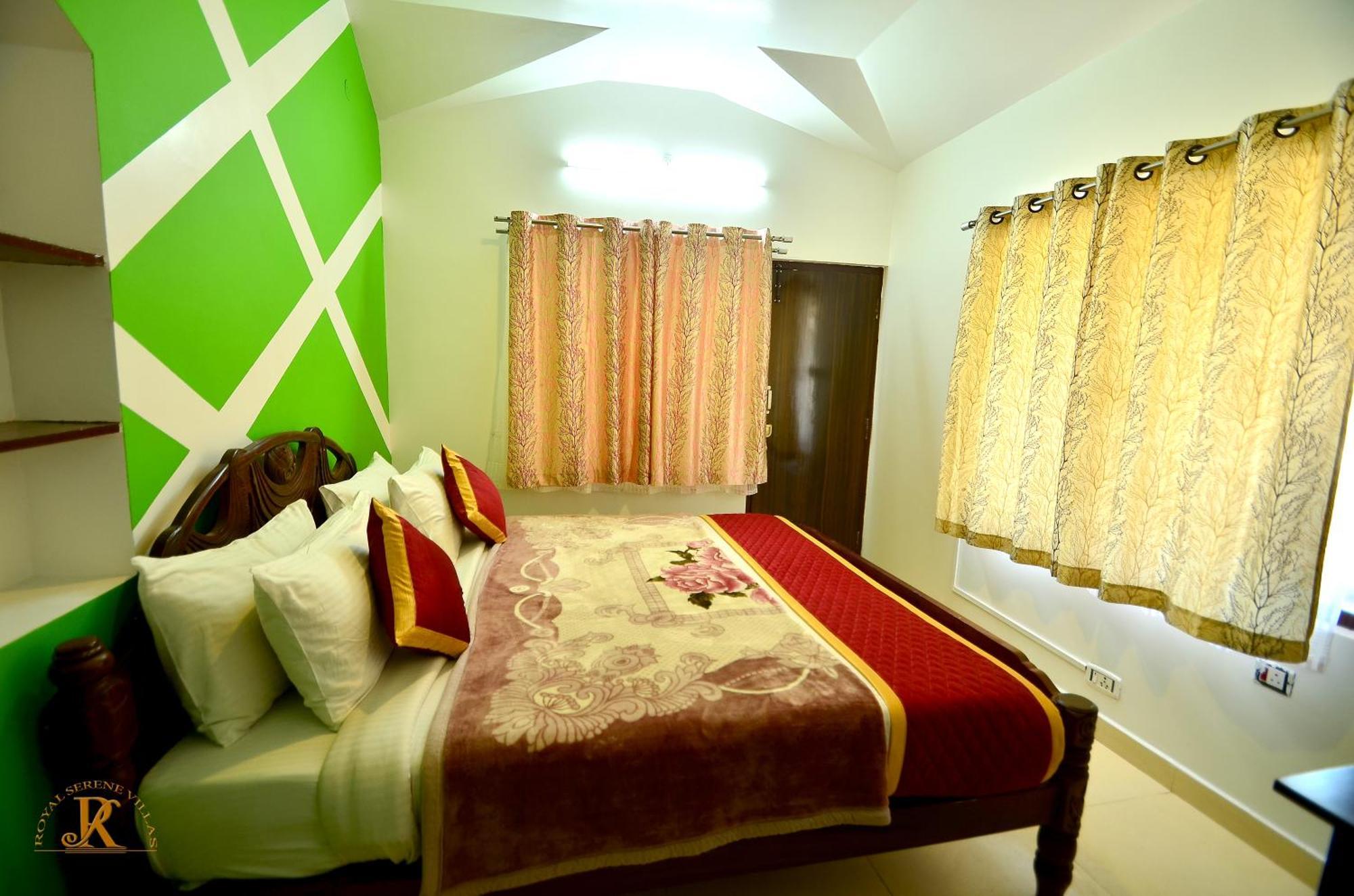 Royal Serene Villas Ooty Esterno foto