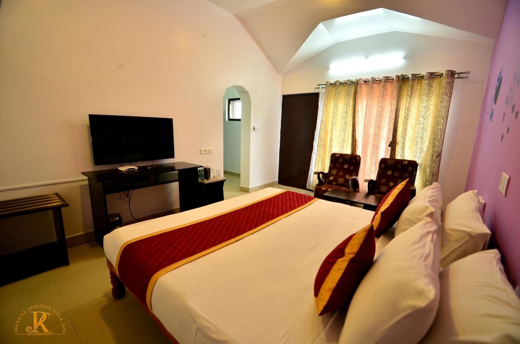 Royal Serene Villas Ooty Esterno foto