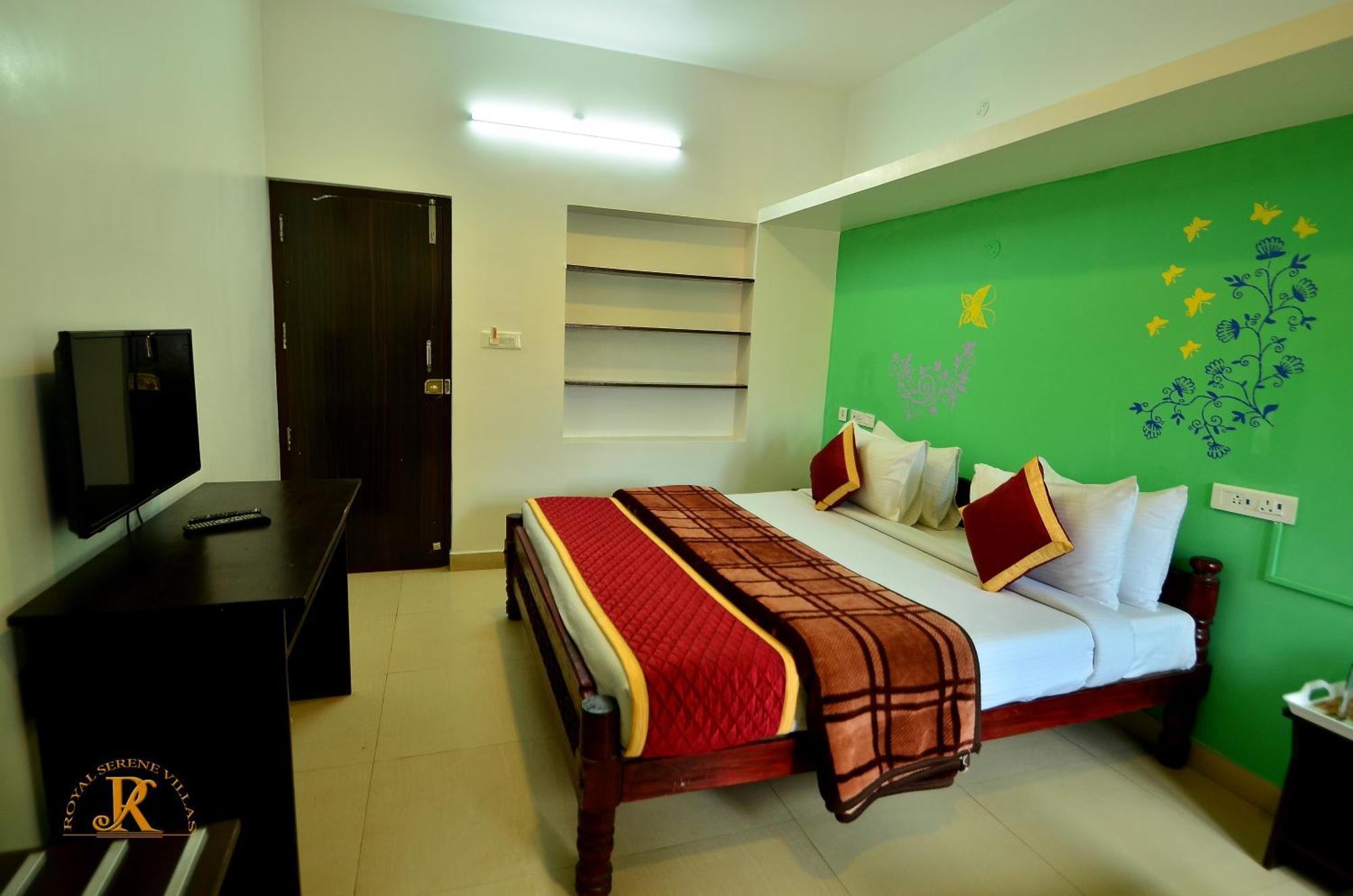 Royal Serene Villas Ooty Esterno foto